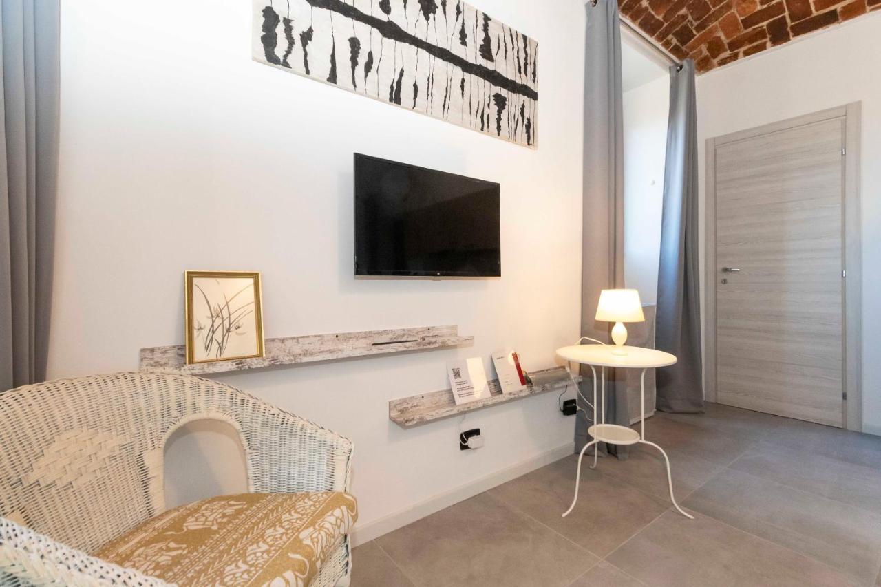 Santa Chiara Apartment Near Piazza Statuto تورينو المظهر الخارجي الصورة